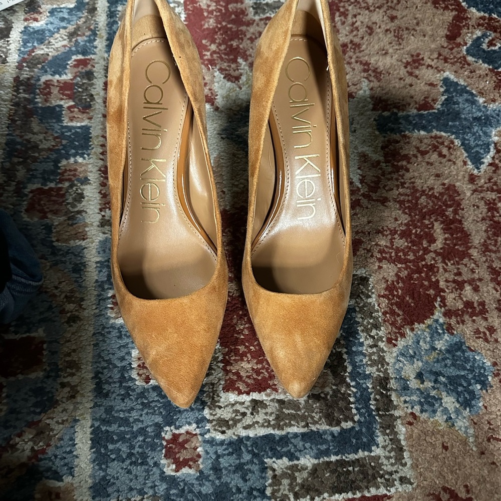 Calvin Klein Women's Tan Suede Pumps